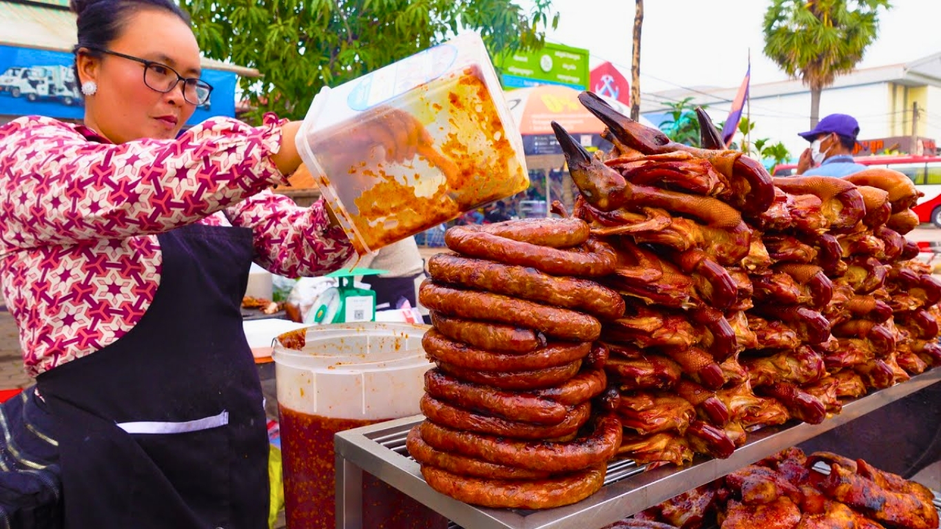 Top 10 best street food in Siem Reap: From the ordinary to crazy experiences