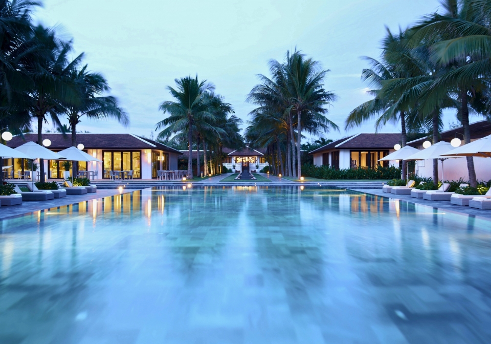 Luxury resort for Danang beach vacation