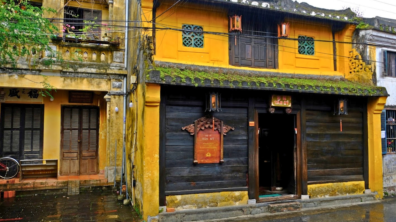 Tan Ky Ancient House – A Must-See 200-year-old Architecture in Hoi An