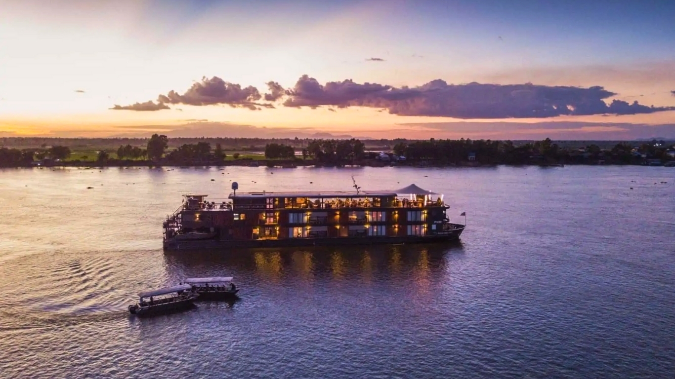 A Luxury Mekong River Cruise (Aqua Cruise)