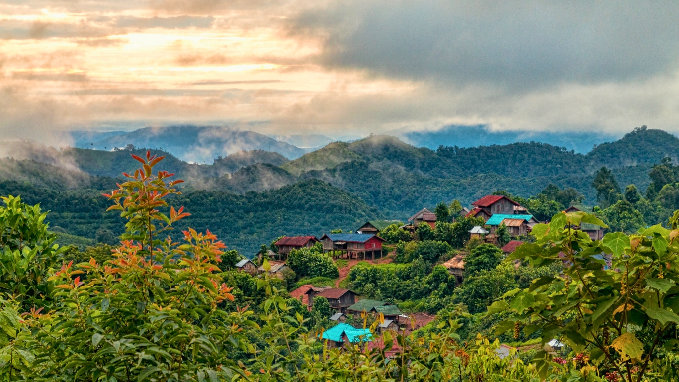 Enjoy the tranquil Luang Namtha in March