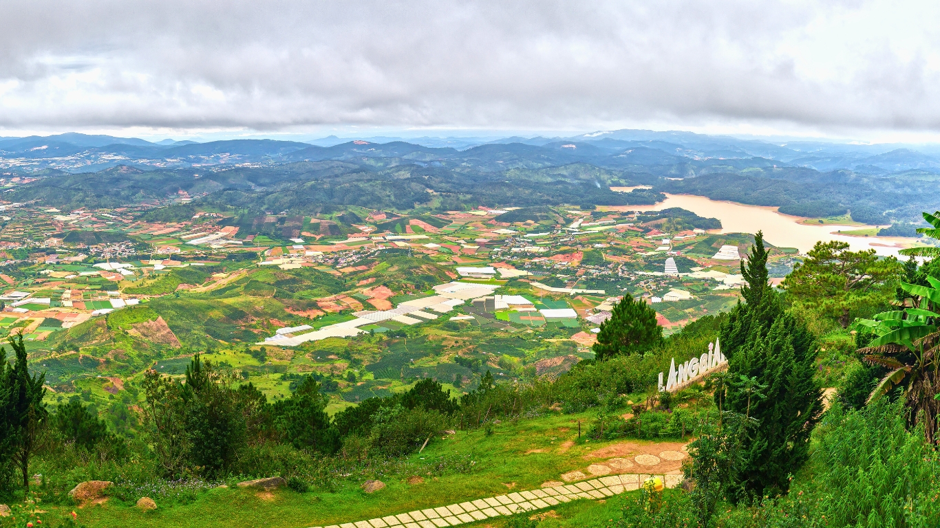 Lang Biang Mountain